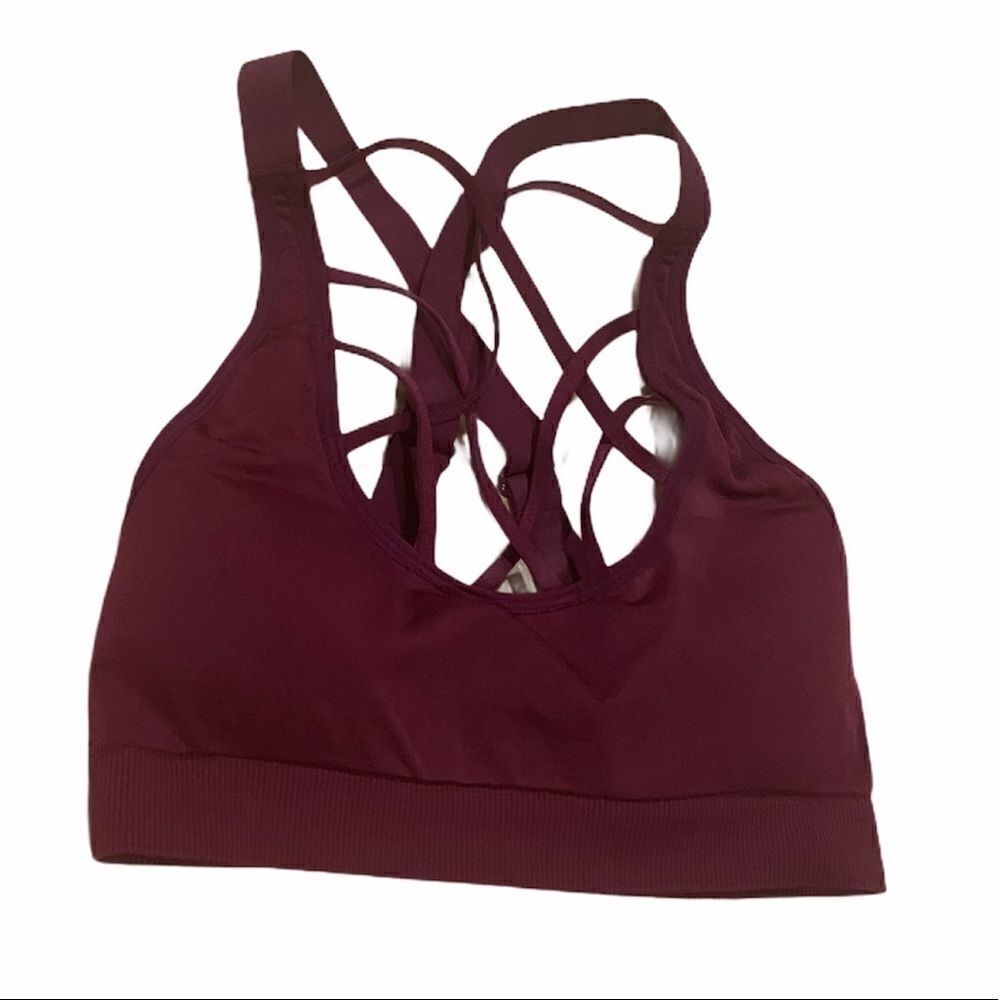 Victoria Sport  Sports Bra Size Small